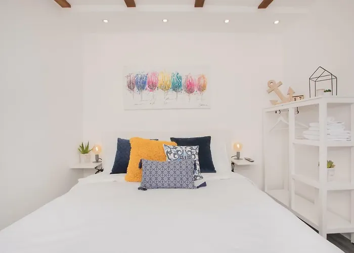 Studio Apartment Skatula